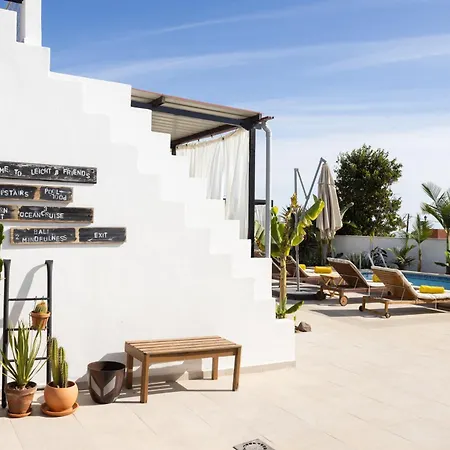 Cinco Delicias Apartment *