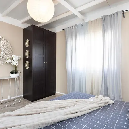 Cinco Delicias Apartment