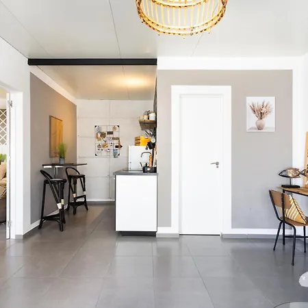 Cinco Delicias Apartment